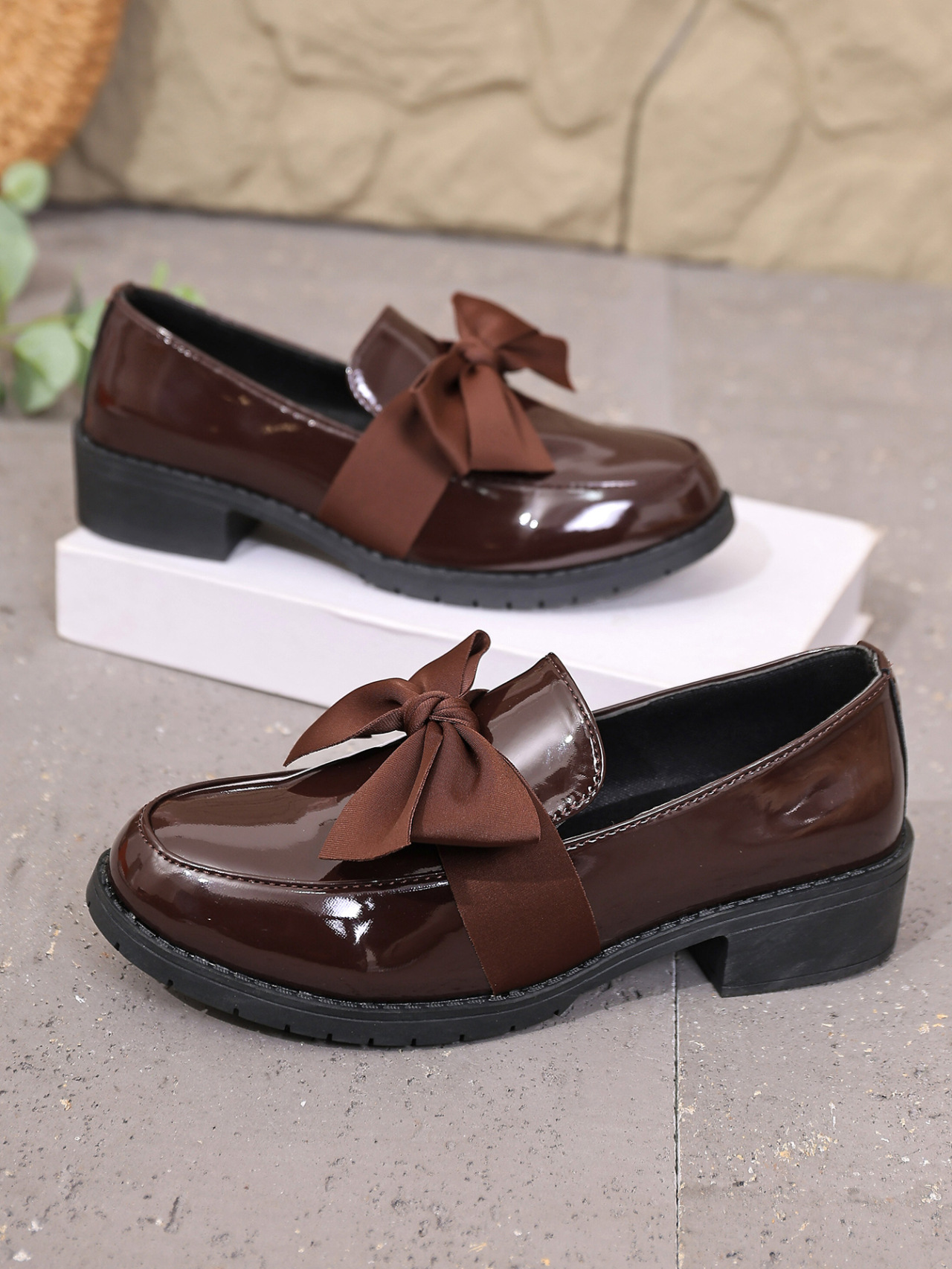 Damen-Retro-Schleifen-Lederschuhe, mittelhoher Absatz, britischer Stil, Frühling_voghion.com