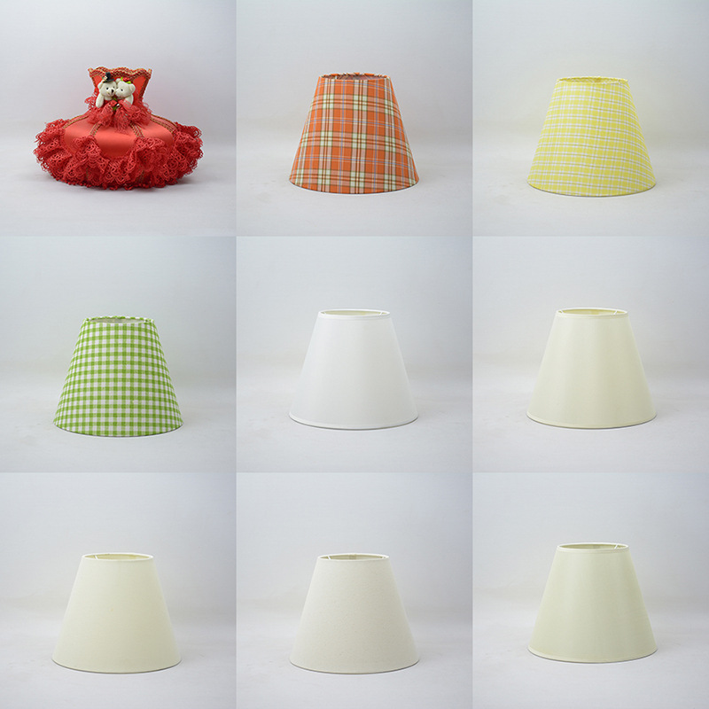 [Xianfan] boda pantalla clásico retro Plaid etiqueta plana tela dormitorio sala de estar decorativa lámpara de mesa