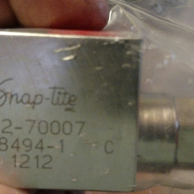 Parker Snap Tite 阀门 352-70007