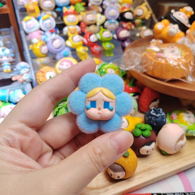 泣き虫ベビー植毛シリーズ 泣き虫ベビーうさぎちゃん 小花ちゃん PVC素材 かわいい改造ベビー キーホルダーにもなる かわいいペット|undefined