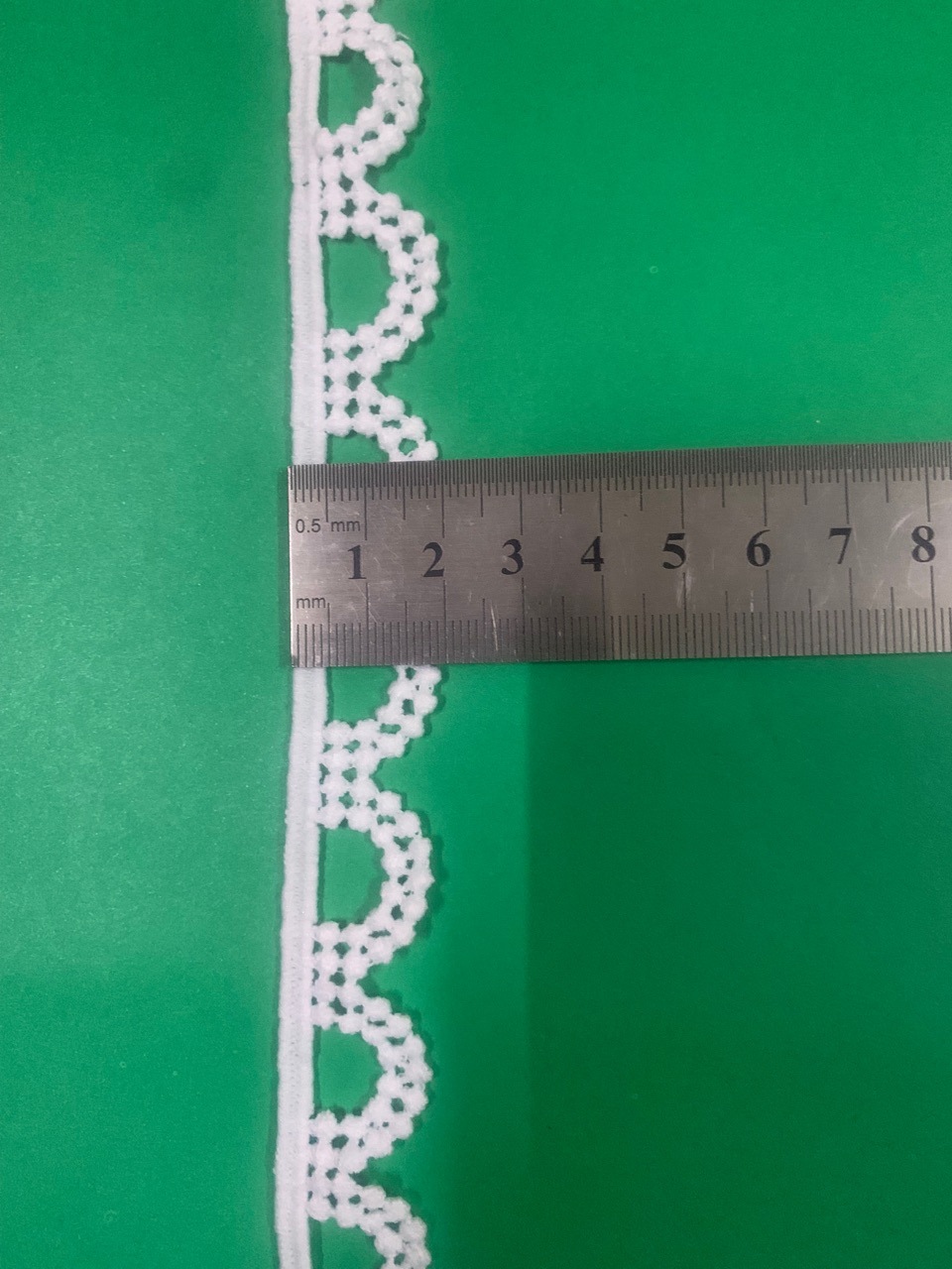 厂家批发刺绣牛奶丝条码水溶花边服装辅料女装领花满幅花边宽花边