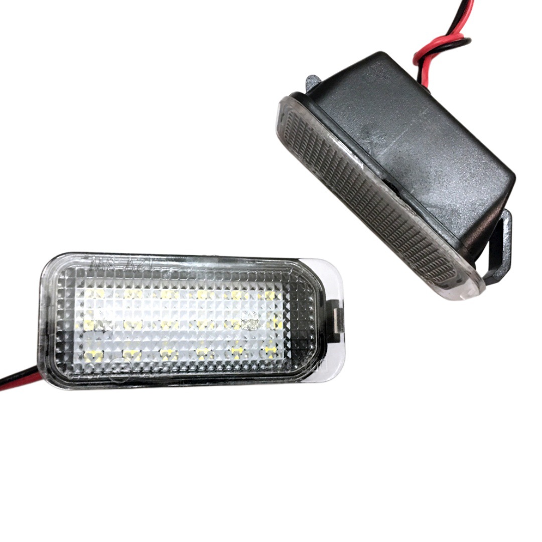 Suitable for Jaguar Led License Plate Number Light 6M2Z13550A 6M2A13550Ab 6M2A13550Ac