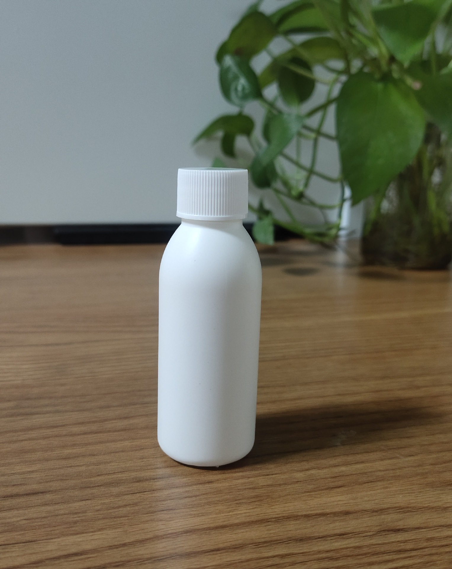 厂家供应 60cc小药瓶 白色药品塑料瓶 HDPE药片包装瓶胶囊瓶