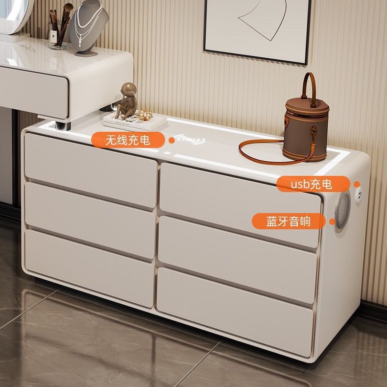 스마트 서랍장을 맞춤 설정할 수 있습니다.