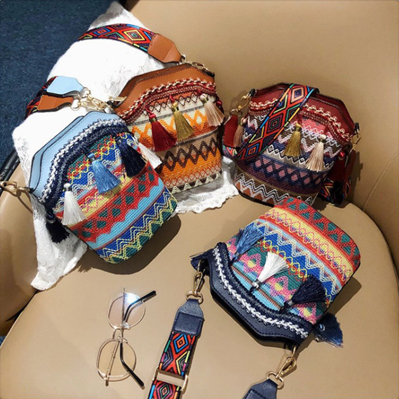 High-End 2026 Fashion New Style Bag Ethnic Style Niche Woven Bucket Bag Single Shoulder Crossbody Tassel Bag for Women