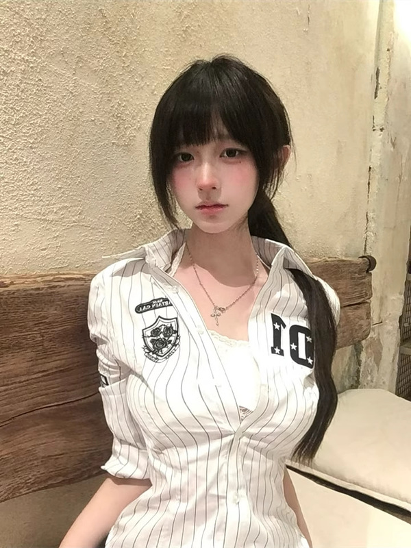 Good Quality Spring and Summer Black and White Stripesd Long-Sleeved Jersey Shirt for Women Polo Collar Waist-Revealing Sun Protection Shirt Top