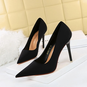 18249-2 han edition fashion pedicure show thin delicate high-heeled shoes with ultra fine silks and satins shallow mouth