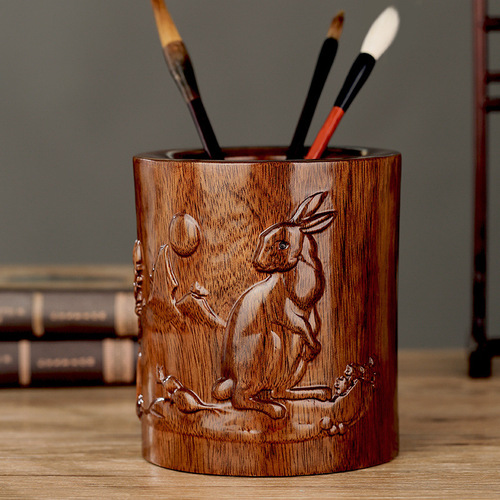 Mahogany crafts, solid wood carvings, twelve zodiac pen holders, wooden rat, horse, sheep, cow, tiger, ornaments, wooden fine products