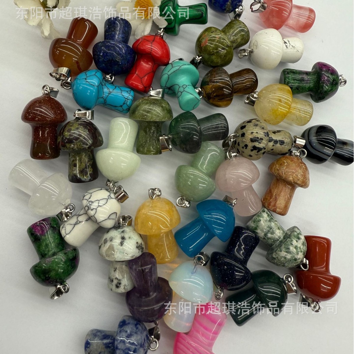 Natural stone crystal pendant 15*20 mushroom pendant necklace accessory wholesale cross-border hot sale