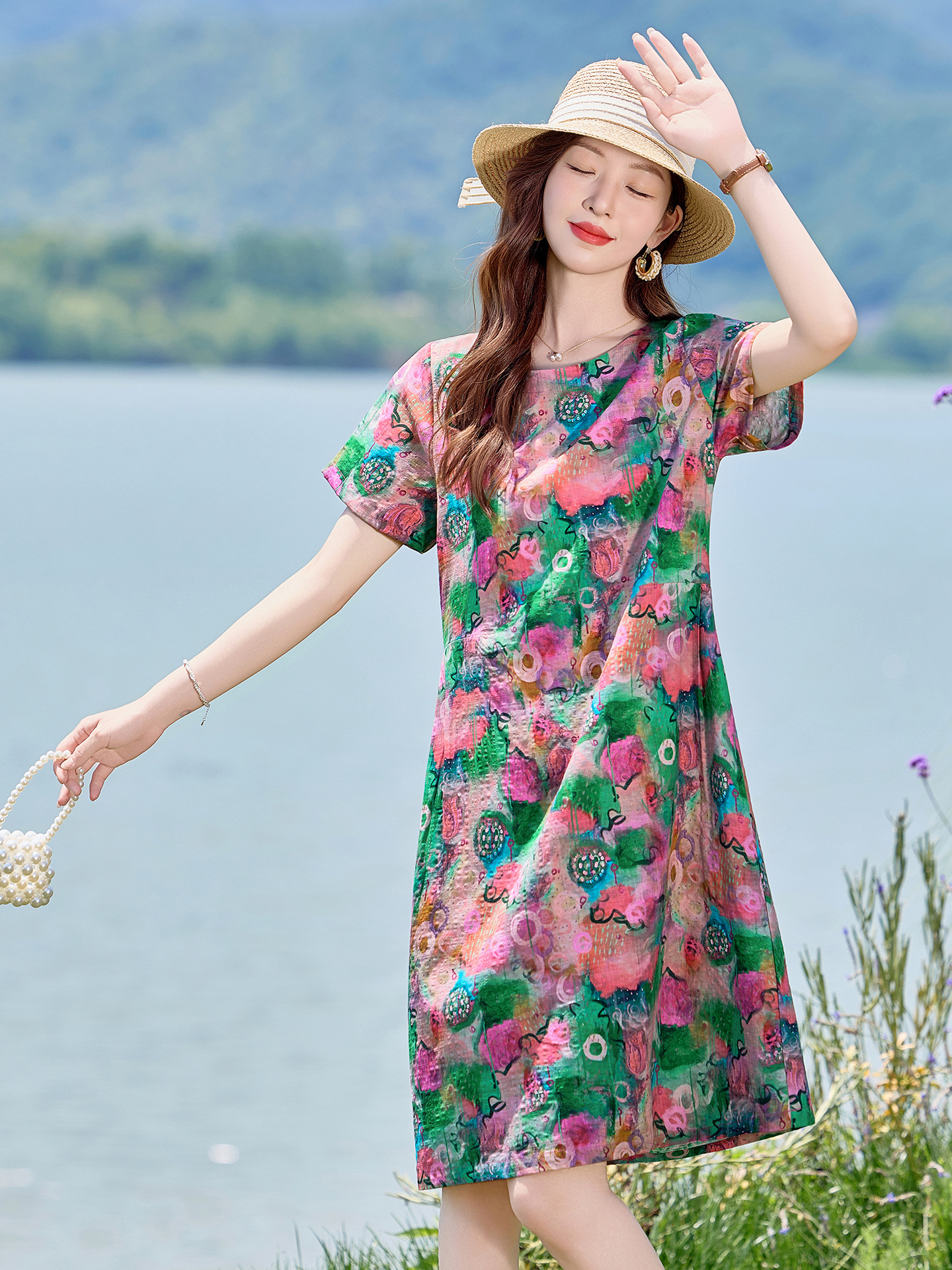 Đầm maxi nữ hoa nhỏ xanh lá cây tươi mát, dáng suông rộng, tay ngắn, mỏng nhẹ mùa hè 2025 — Màu hồng xanh lục, Màu xanh lá