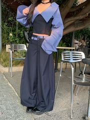 ストライプの一字襟のギャルの独特な長袖のシャツの垂れ下がった感じはワイドパンツの女性の2025春夏の新型の2つのセットをつなぎます。