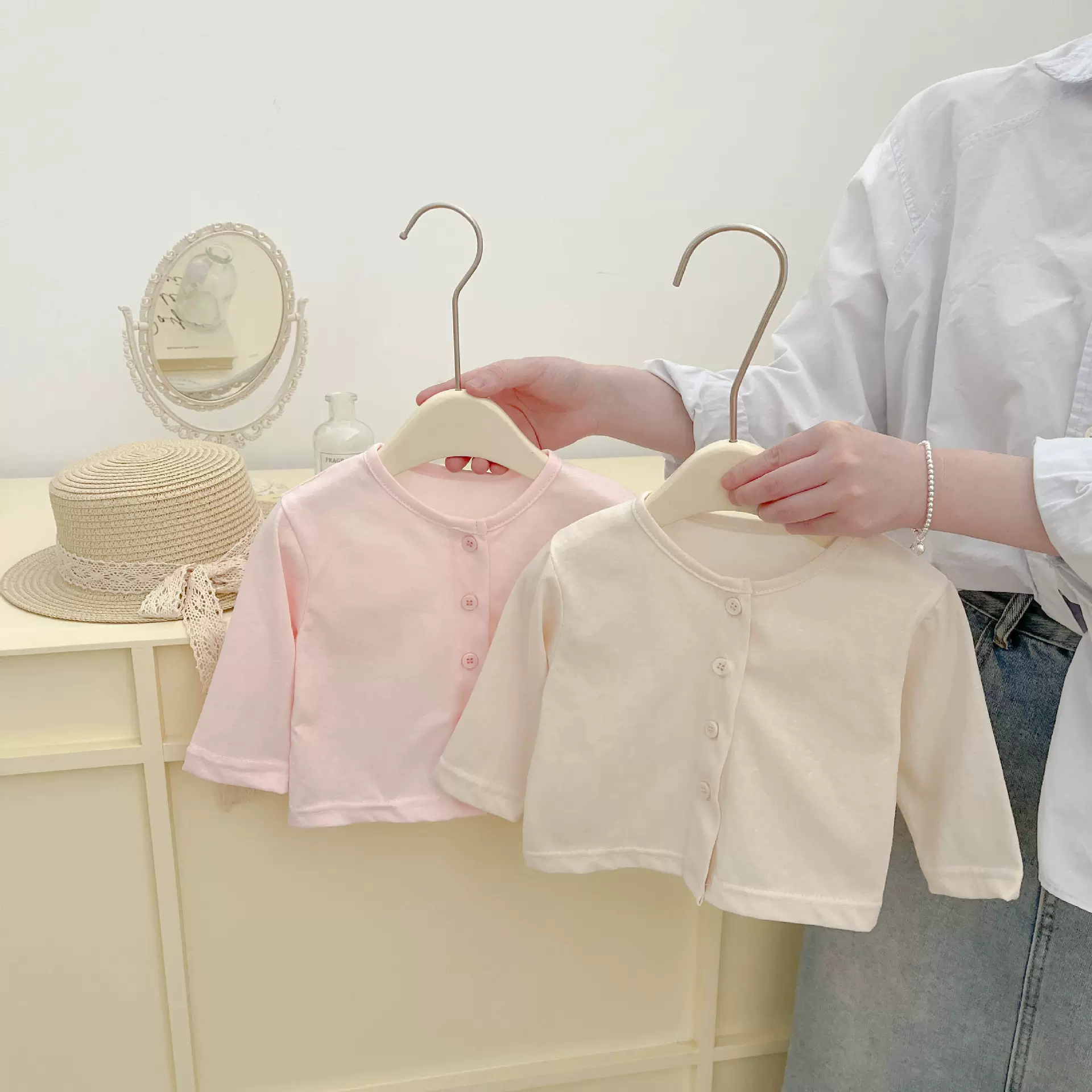 宝宝纯色防晒衣薄款透气开衫韩系女童洋气空调服婴儿休闲长袖外套