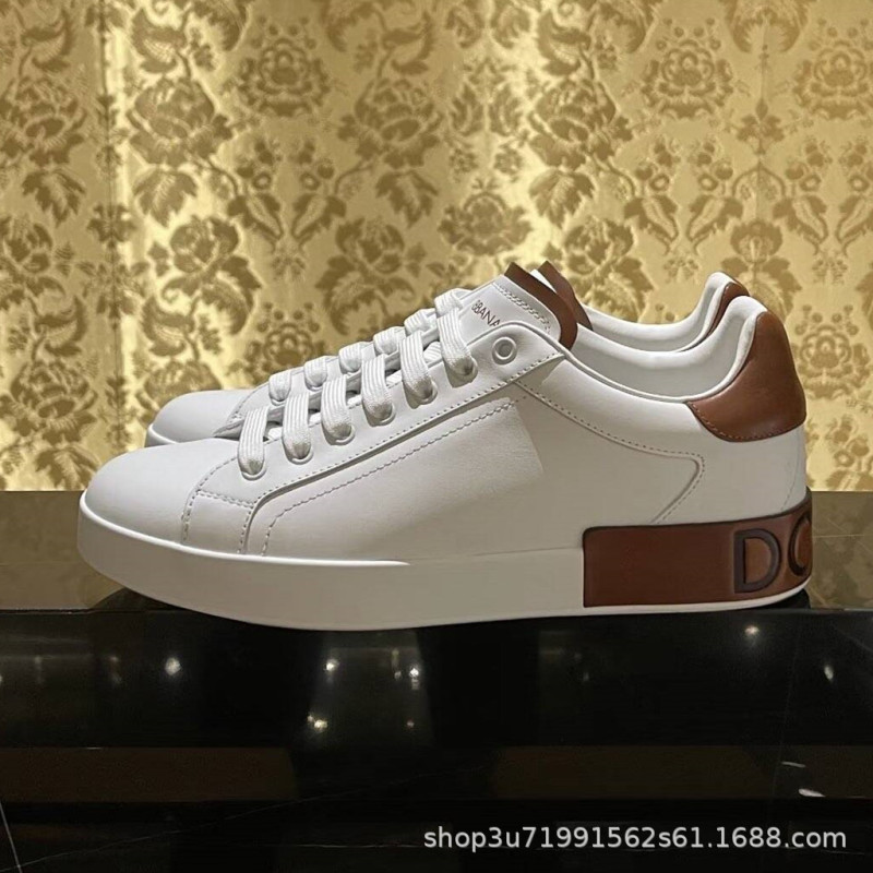 European Graffiti Heart Dg White Shoes Men's Casual Sports Shoes Women's Fashion Versatile Breathable Lace-Up Sneakers Trend European Graffiti Heart Dg White Shoes Men's Casual Sports Shoes Women's Fashion Versatile Breathable Lace-Up Sneakers Trend