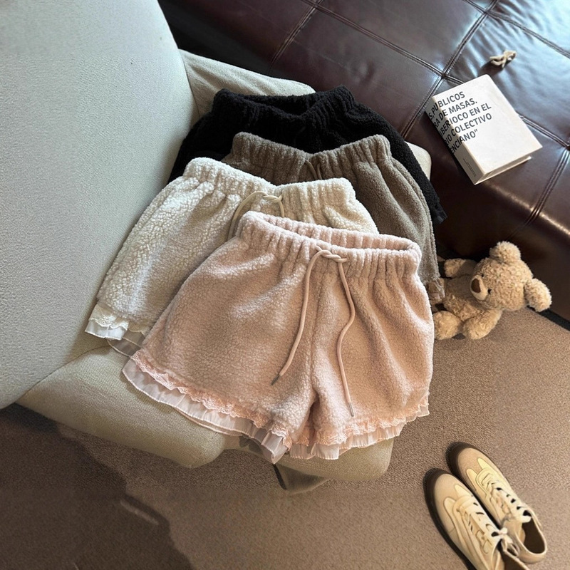 Lamb Wool Pink Lace-Trimmed Shorts for Women, Suitable for Autumn and Winter, Casual Wide-Leg Pants, Christmas Plush Pants, Boot Pants