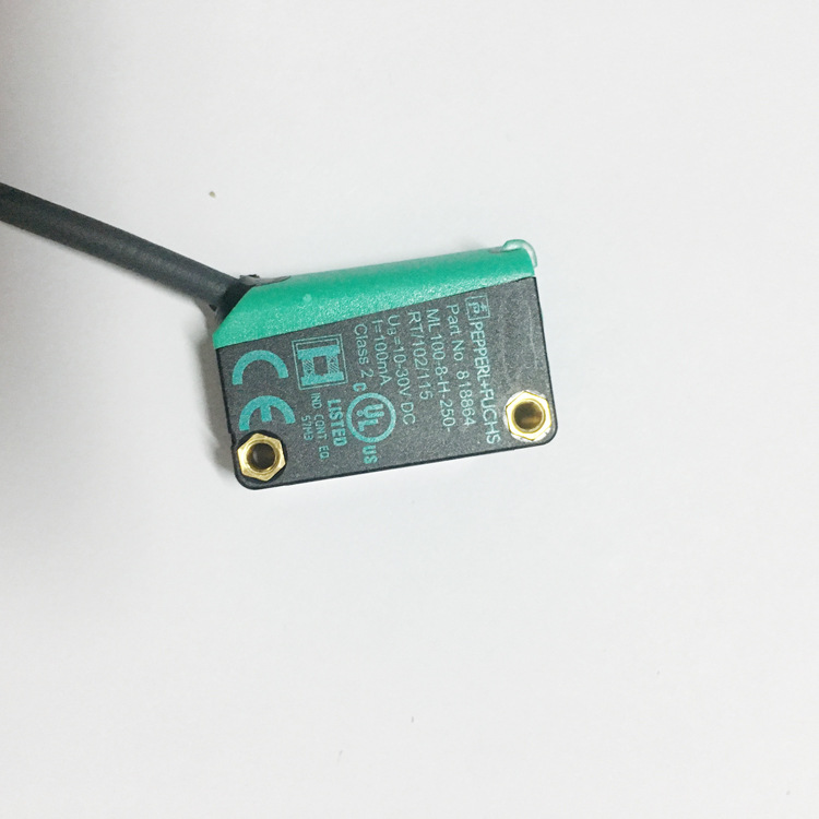 现货ML100-8-H-250-RT/102/115 P+F漫反射光电传感器反射型传感器