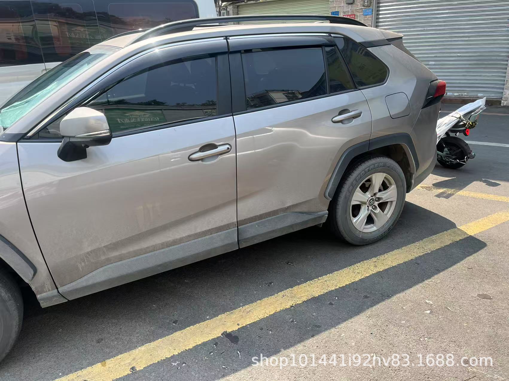 Applicable to 2019-2024 Toyota Rongfong RAV4 Window visors Sunny Rain Boil Acrylic Rain Boil Rain Eyebrow