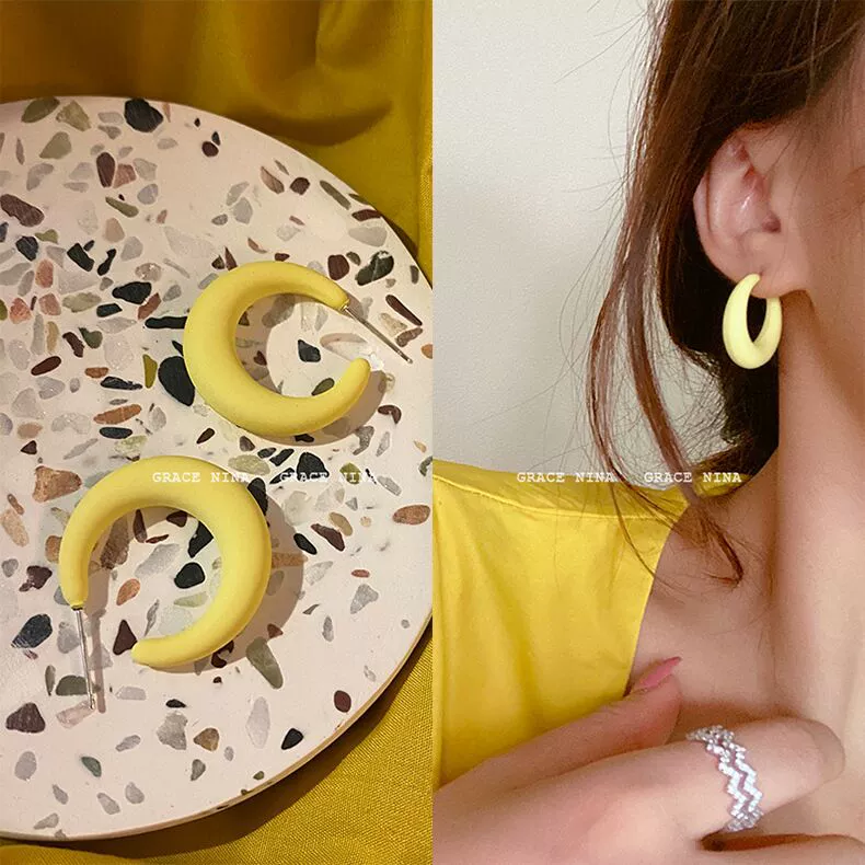 Деми‑сезонные серьги из акрила, гвоздики 925 пробы, 3.3 × 2.8 см, лёгкие 0.04 кг