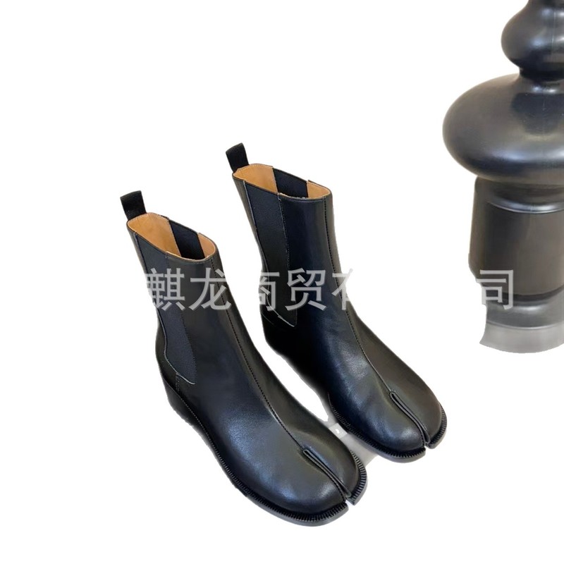 高端2025秋冬真皮复古套筒分趾马丁靴粗跟裸靴时装单靴切尔西靴女|undefined