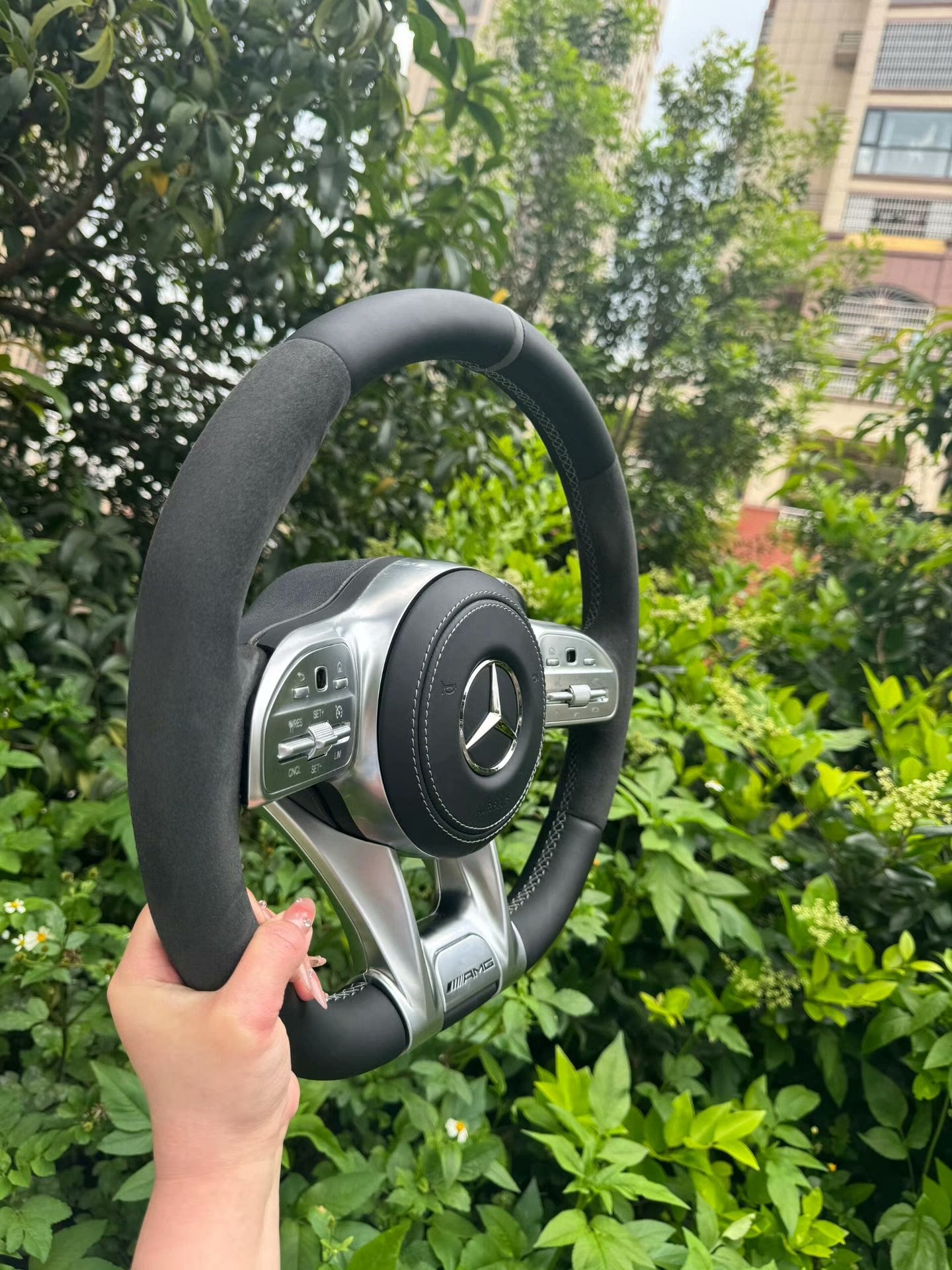Mercedes-Benz steering wheel, C-Class, E-Class, S-Class, ML-Class, old models upgraded to new models, C200, E300, AMG809, suede