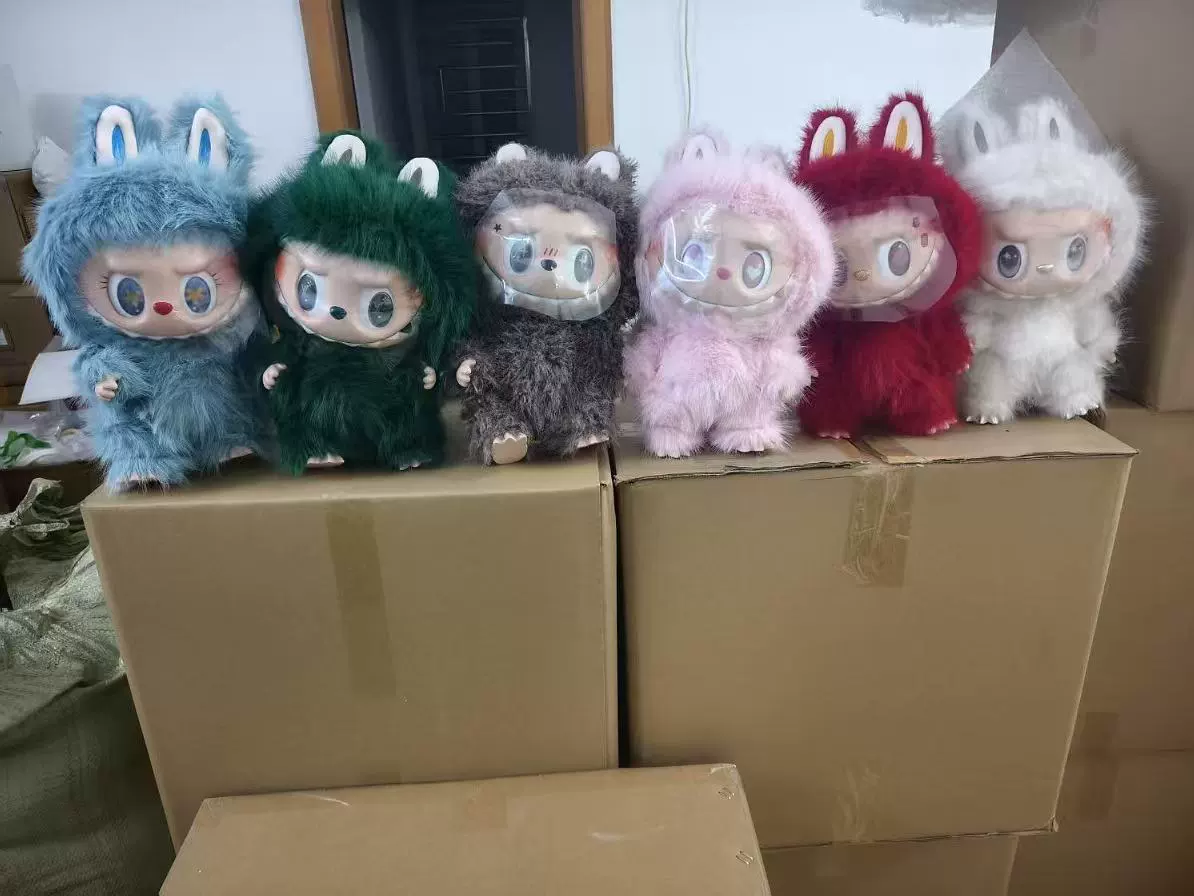 Архангел Labubu точка Labubu большой лидер слепой мешок ручной работы кукла поколения клей плюшевой подвески любовь