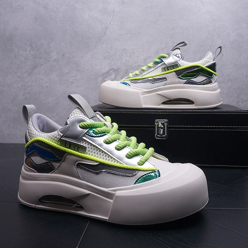 Весенние и летние дикие студенты имеют тенденцию индивидуальности корейской версии