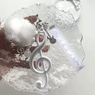单曲循环 白色清冷感毛绒毛球挂件 音符手机链钥匙扣包挂书包礼物
