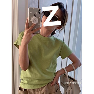 �S��ֱ�N�Gɫ�������t��Ů2025�¿���U��ѝ�e��С����