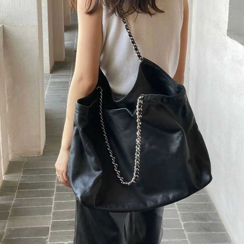Chanel Style Garbage Bag Bag Bag Women's Commuter Tote Bag Shoulder Underarm Chain Bag Large Capacity Bucket Bag Stray Bag