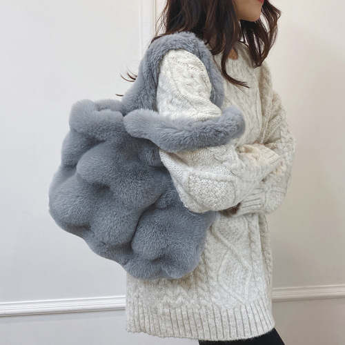 Large-capacity stylish tote bag, plush versatile color-blocked minimalist shoulder bag, autumn/winter hand-held bag