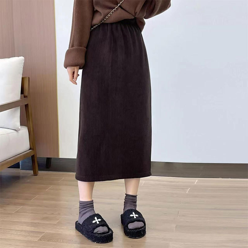 コーデュロイ大きいサイズレディースベルベット厚手スカート2024秋冬Aライン痩身韓国風ミドル丈レディーススカートハイウエスト