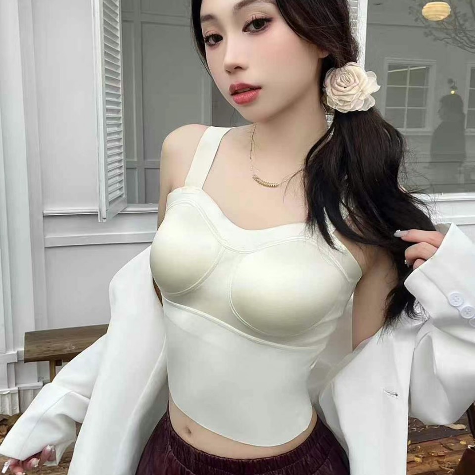 8881 # nueva taza de concha elástica elástica fija taza con cojín de pecho con cinturón de satén para mujeres