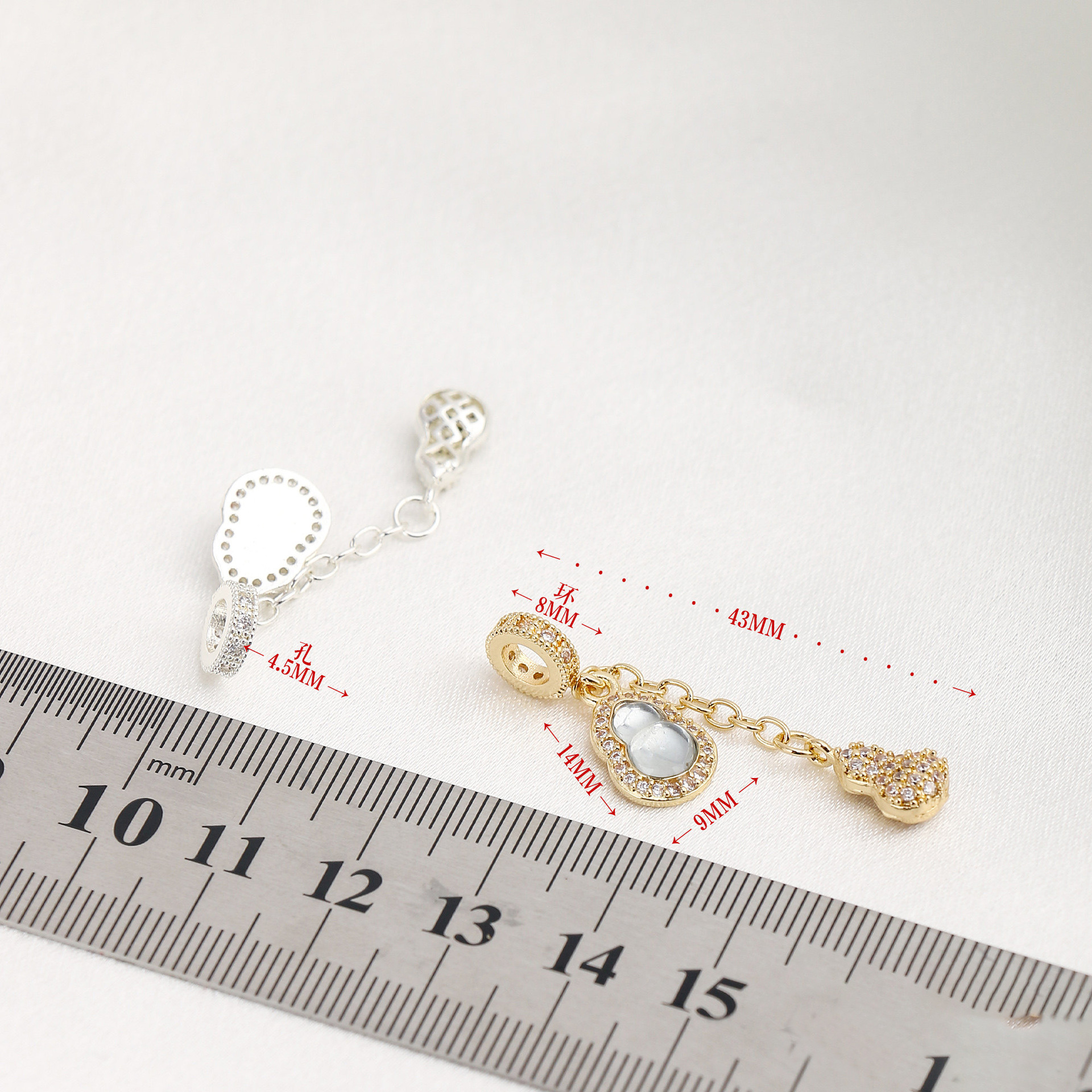 Color-Preserving 14K Gold-Plated Zirconia Gourd-Shaped Spacer Beads Crystal DIY Bracelet Beaded Tassel Pendant Jewelry Accessories