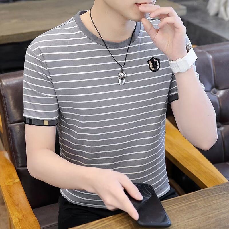 슬래브 그레이 B 스트라이프