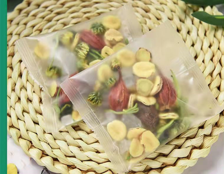 Luo Han Guo Clear Throat Herbal Tea with Monk Fruit Honeysuckle Loquat Pear Chrysanthemum 20 Teabags 200g preparation