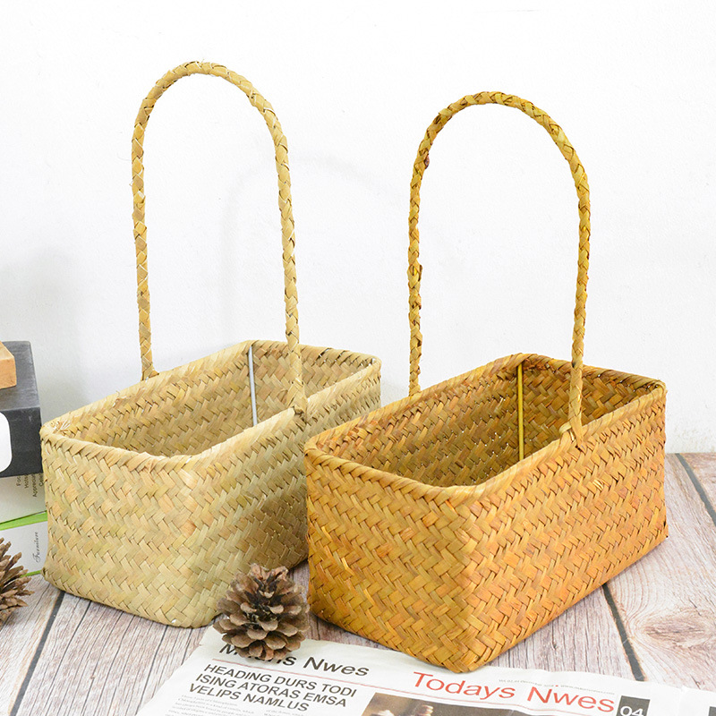Manufacturer wholesale straw woven flower baskets for children souvenirs straw woven baskets rectangular storage decoration wedding portable flower baskets