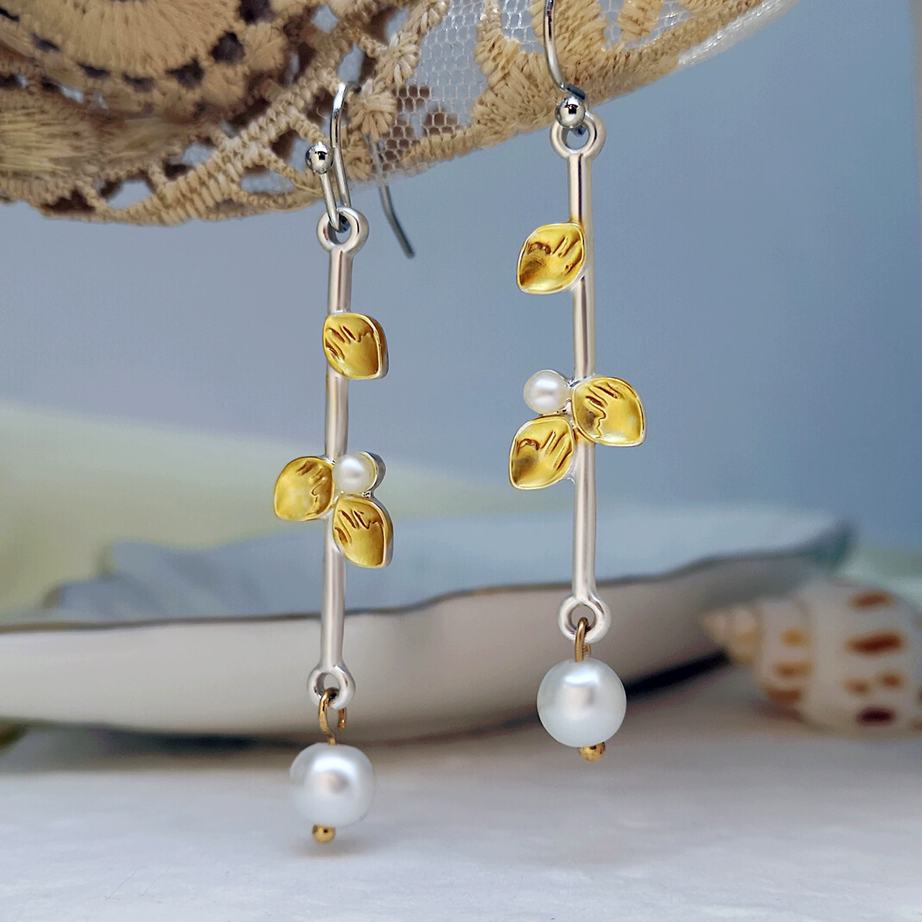 荣钰 Fashionable brand earrings from pearl, light luxury style, European style, wholesale