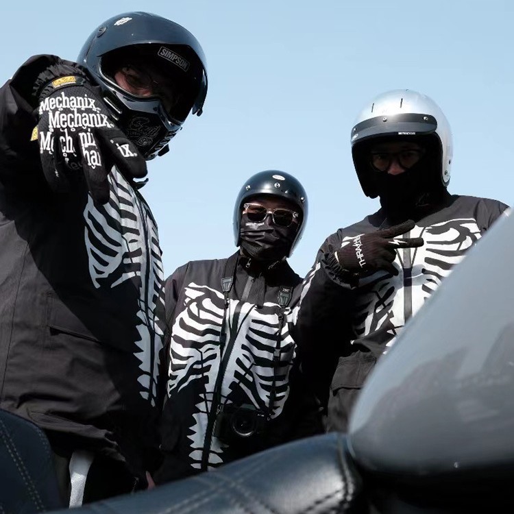 D-23525�ź�Ħ�г��չ���ʿ������������װ��ˮ����ҹ�䷴��ȫ