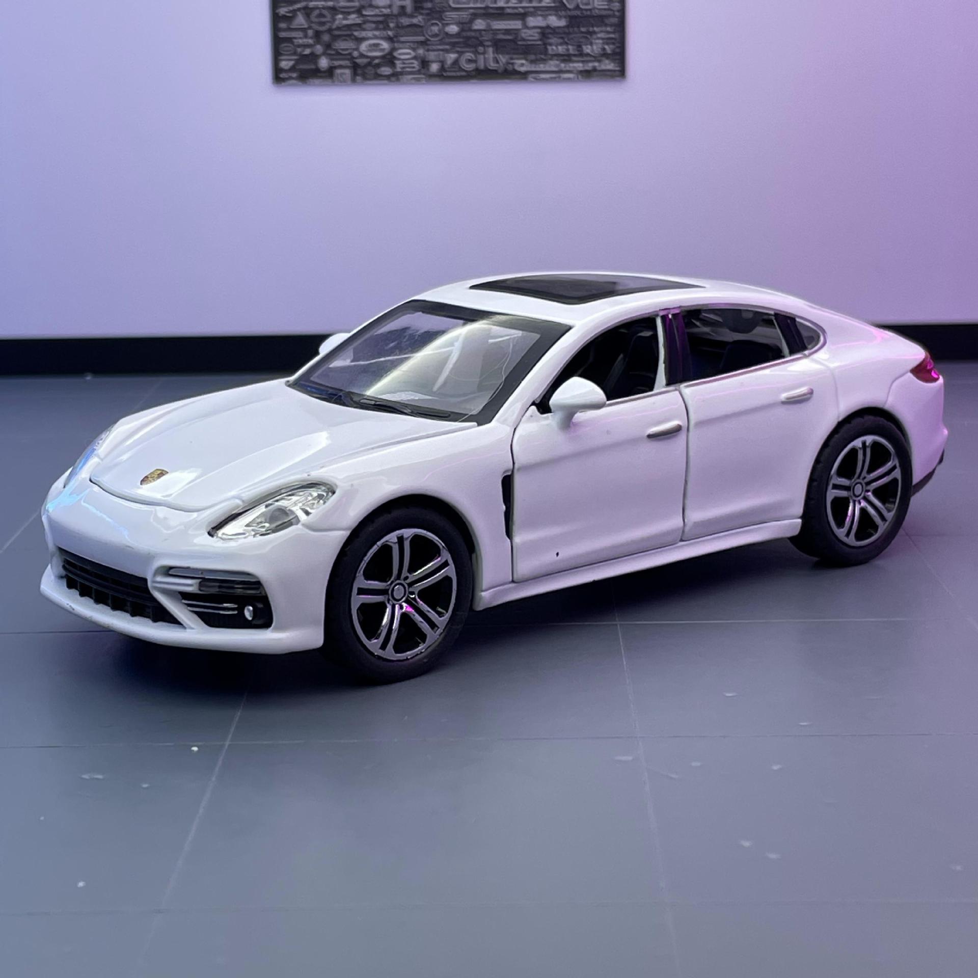 Aleación de coche 1:32 Pa modelo de coche de tracción frambuesa tire hacia atrás con sonido y luz niño modelo de coche de juguete Decoración