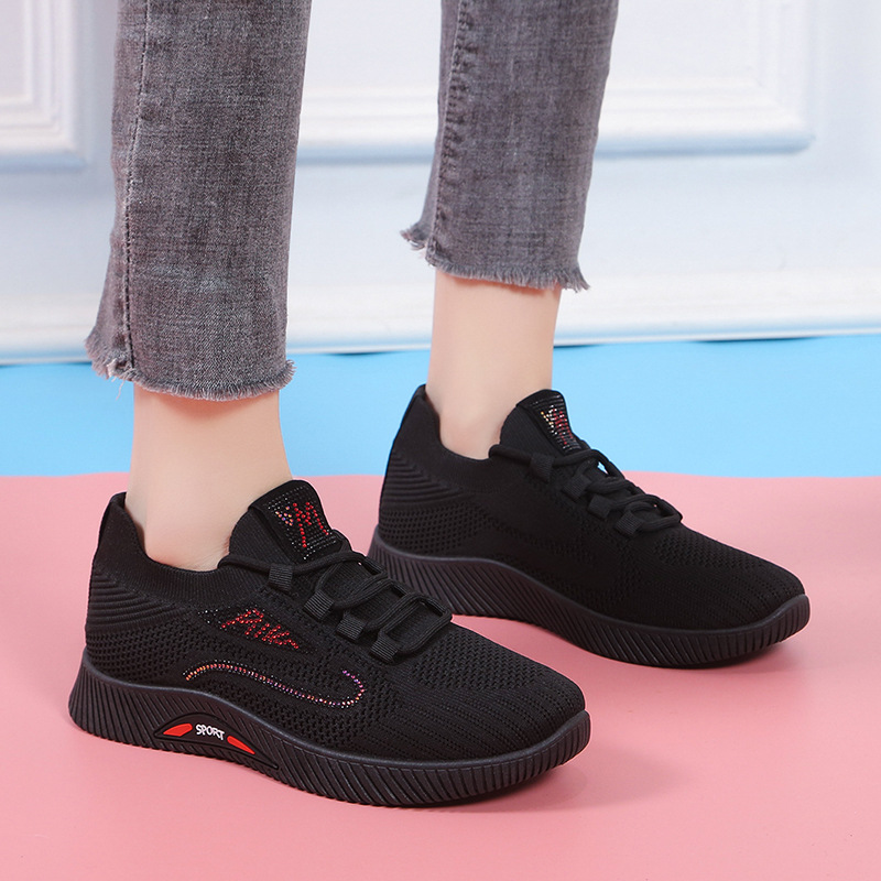 Demi-season “mom shoes”