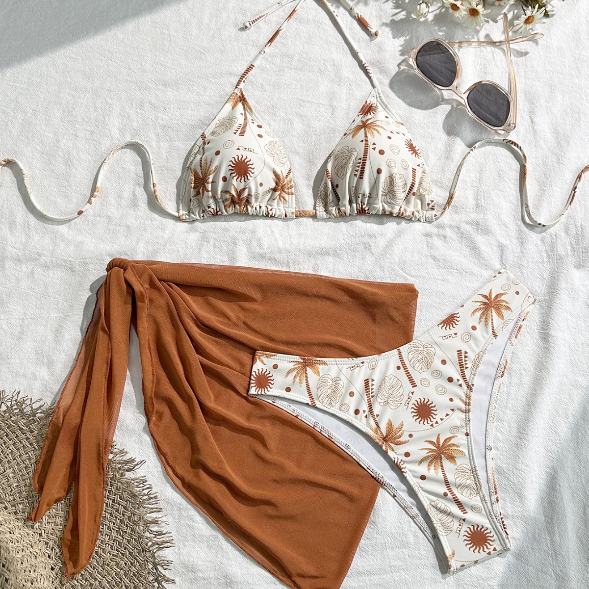 New Split Swimsuit, Feminine, Fresh and Printed Three-Piece Set, Lace-Up Backless Bikini, European and American Cross-Border Swimsuit