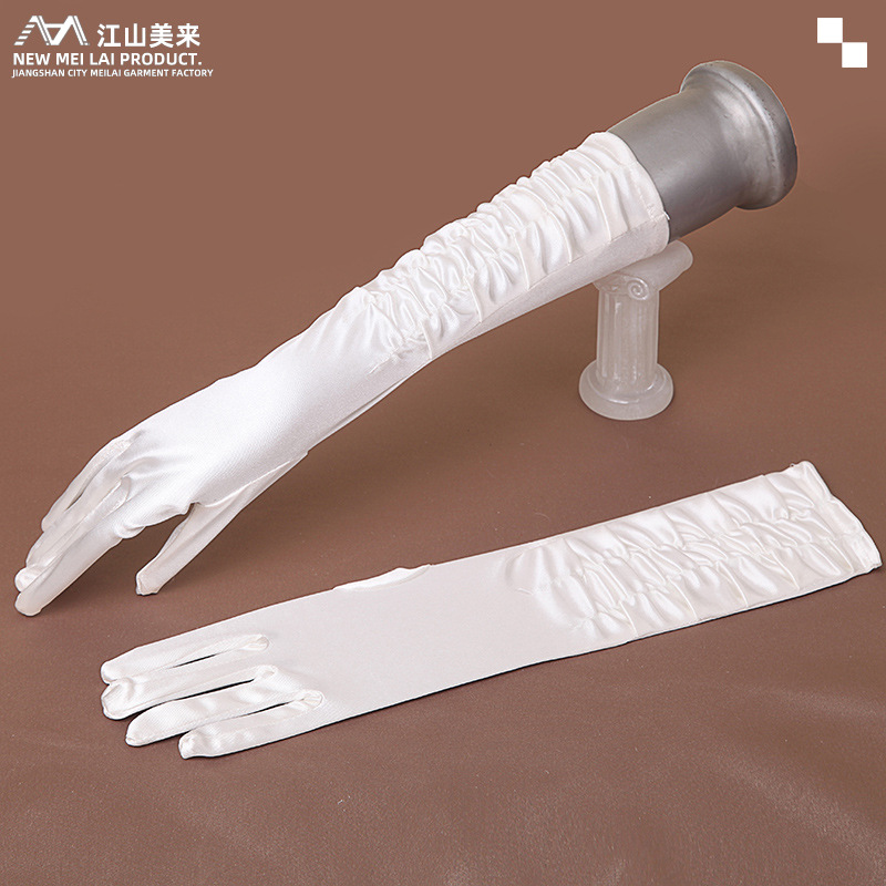 Gloves for bride