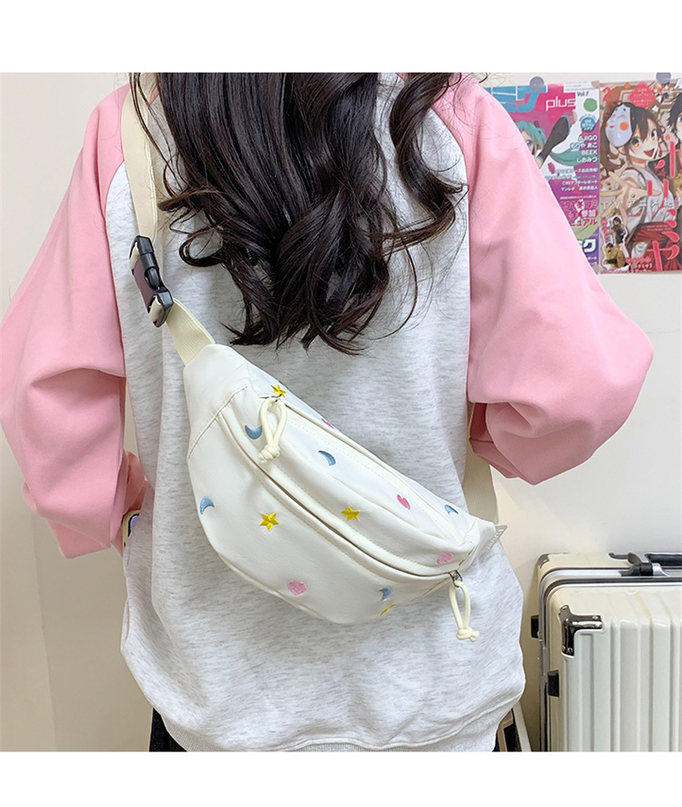 Women's Cute Star Moon Heart Shape Canvas Waist Bags display picture 2