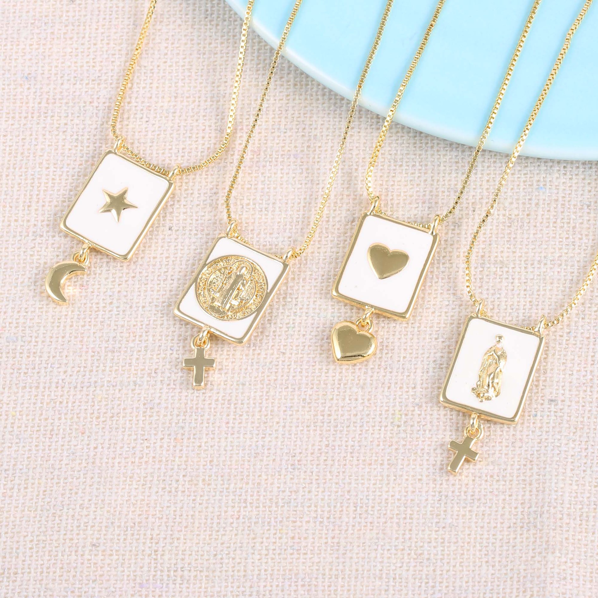 5g Weight Pendant Jewelry Making Type Wholesale Jewelry Vintage Style Cross Star Moon Copper Plating