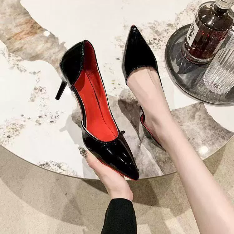 Новые туфли-лодочки 2025 года, бежевые, сексуальные, из лакированной кожи, профессиональные, с заострённым носком и красной подошвой, элегантные.