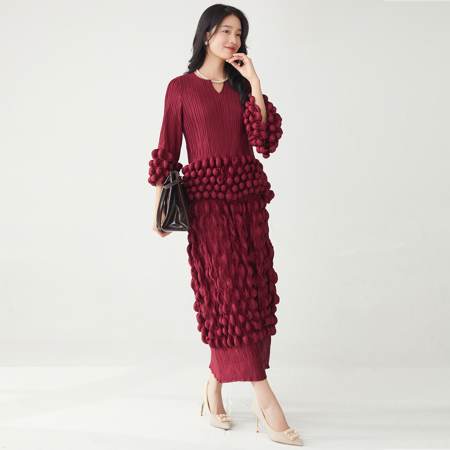 Miyake 2026 Women's Spring Suit with a Unique Design, Niche T-Shirt Top and Hip-Hugging Skirt, Fashionable and Stylish Two-Piece Set