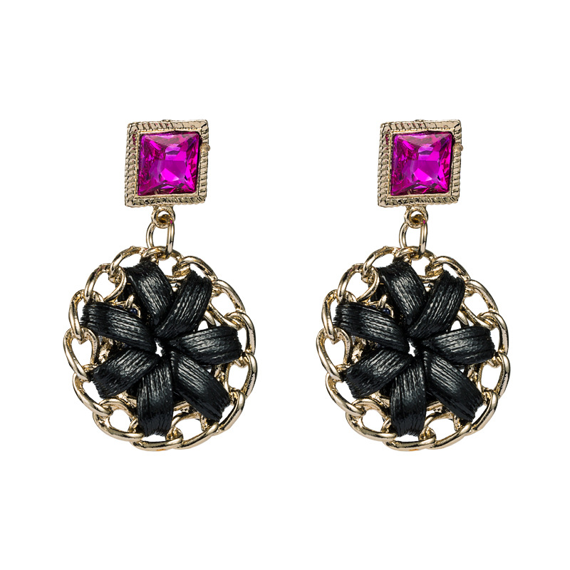 Creative Hollow Alloy Black Rope Diamond Earrings display picture 8