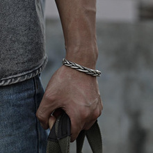 欧美复古编织麻花开口手镯合金电镀手镯男士嘻哈做旧手链批发