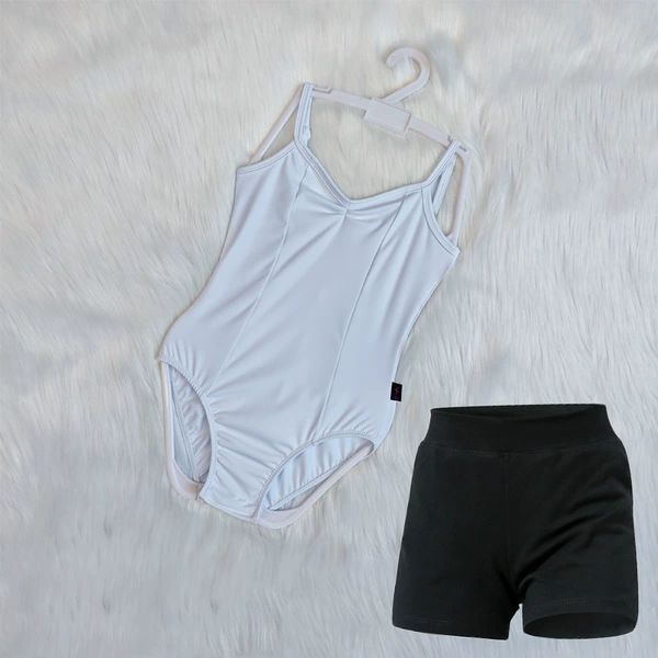 T-shirt, trousers