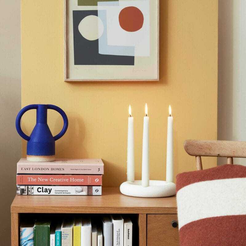 Inswind negro retro moderno hogar cerámica decoración suave decoración de la mesa de la sala de estar candelabros al por mayor