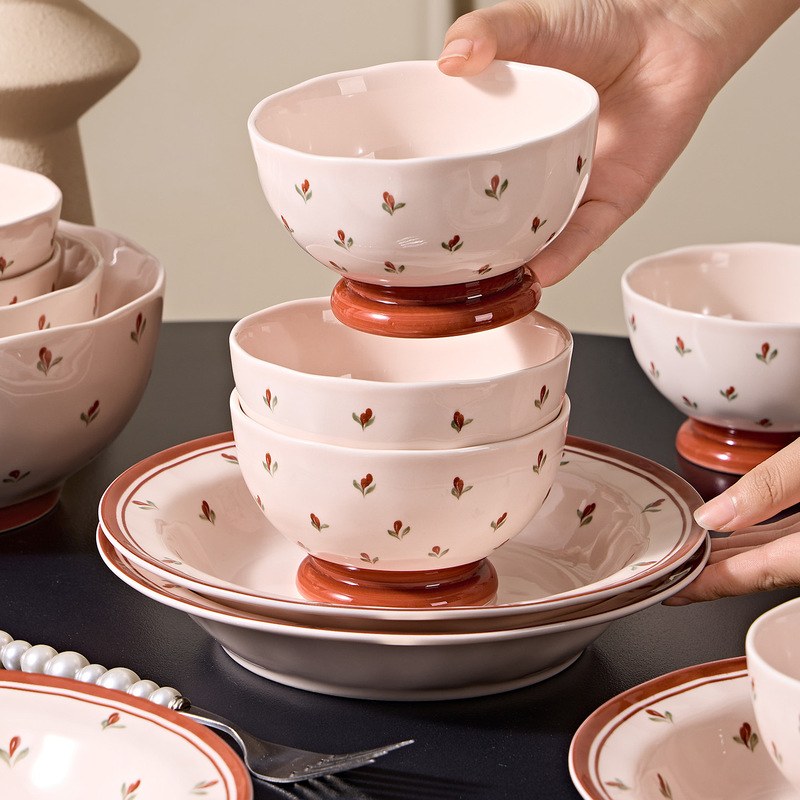 Pink underglaze 2026 new high-value ceramic tableware set for home use, including bowls, plates, rice bowls, and dish sets Pink underglaze 2026 new high-value ceramic tableware set for home use, including bowls, plates, rice bowls, and dish sets